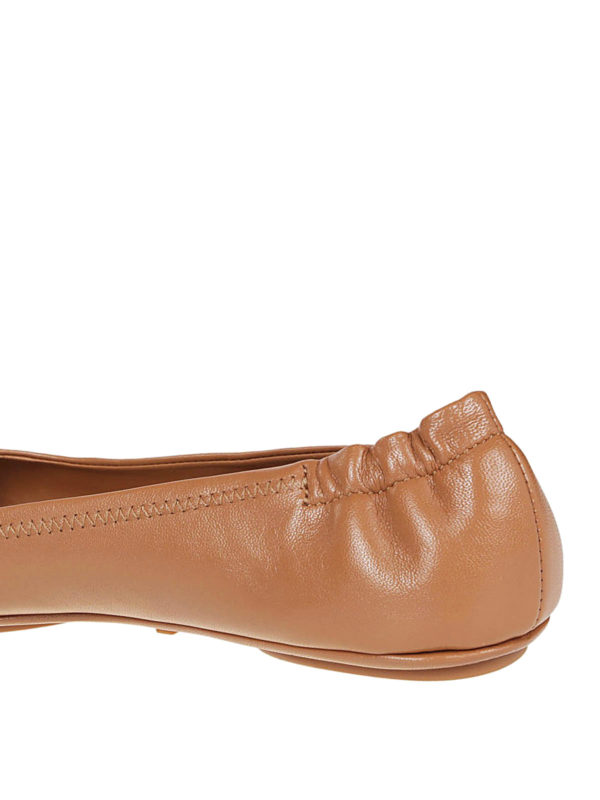 The Best Shops TORY BURCH: flat shoes - Minnie tan leather folding flats